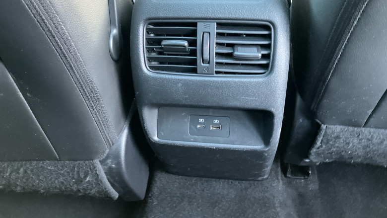 Nissan Qashqai 1.3 DiG-T MH Tekna 5dr Petrol Hatchback